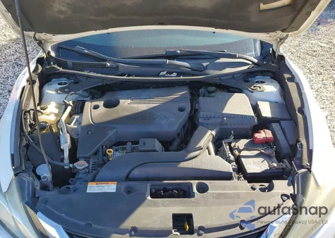 2016 Nissan Altima 2.5 z USA, uszkodzony, nr VIN 1N4AL3AP4GC248078